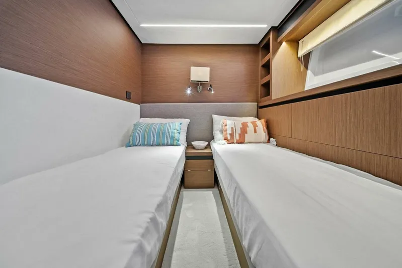 Charlotte Yacht Photos Pics 2023 Prestige X70 'Charlotte'