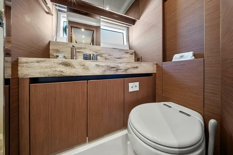 Charlotte Yacht Photos Pics 2023 Prestige X70 'Charlotte'