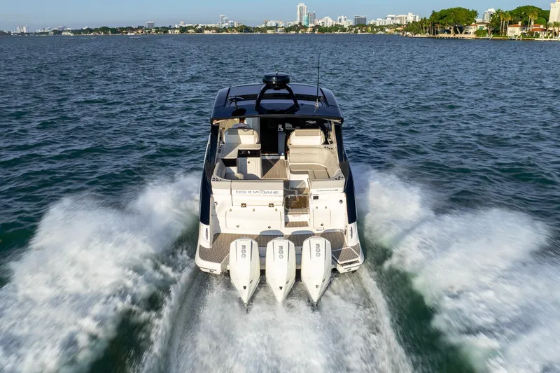 Donna Jane Yacht Photos Pics 