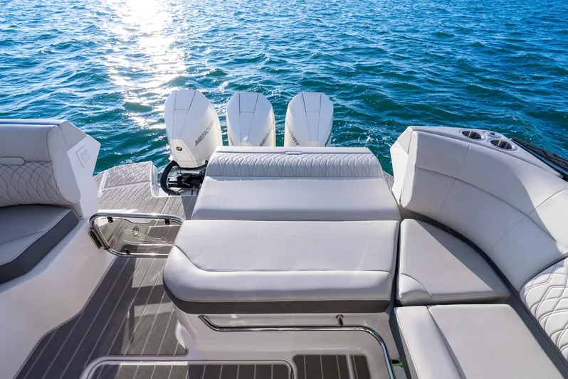 Donna Jane Yacht Photos Pics 