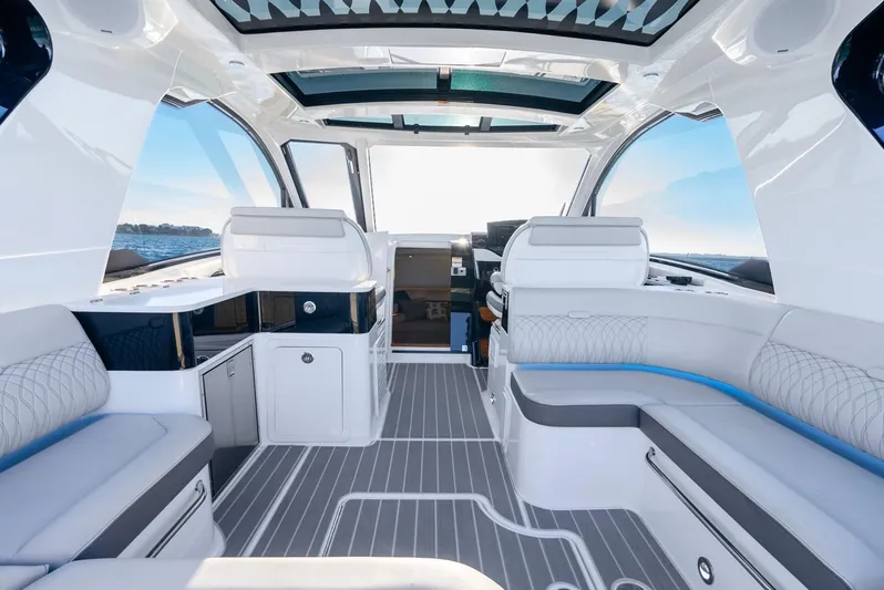 Donna Jane Yacht Photos Pics 