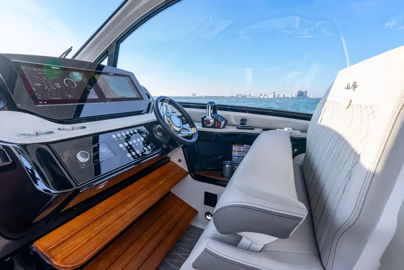 Donna Jane Yacht Photos Pics 