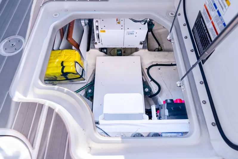 Donna Jane Yacht Photos Pics 