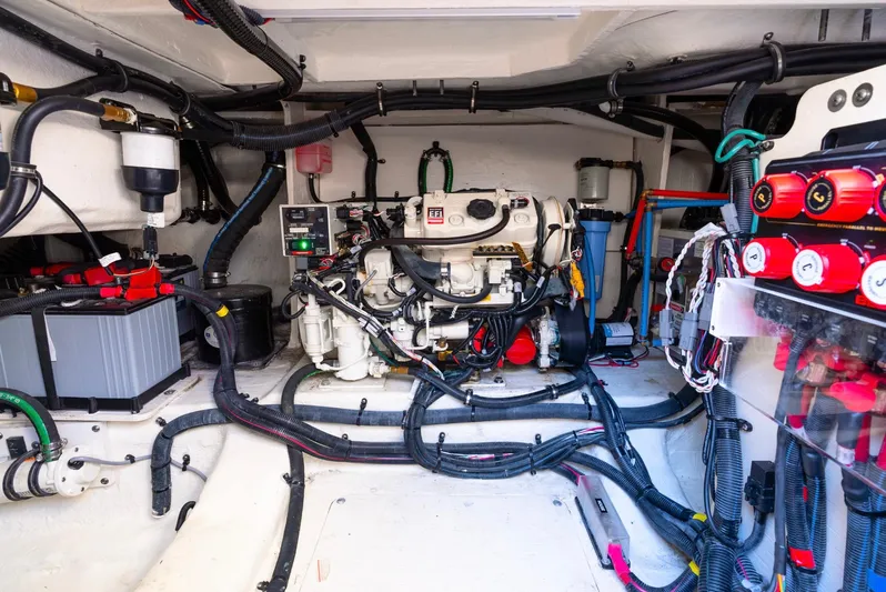 Donna Jane Yacht Photos Pics 