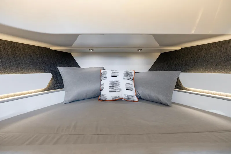 Donna Jane Yacht Photos Pics 