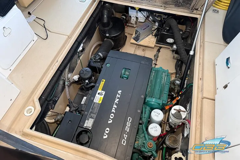  Yacht Photos Pics Engine compartment of 2013 Cutwater C-28 boat with Volvo Penta D4-260 engine.