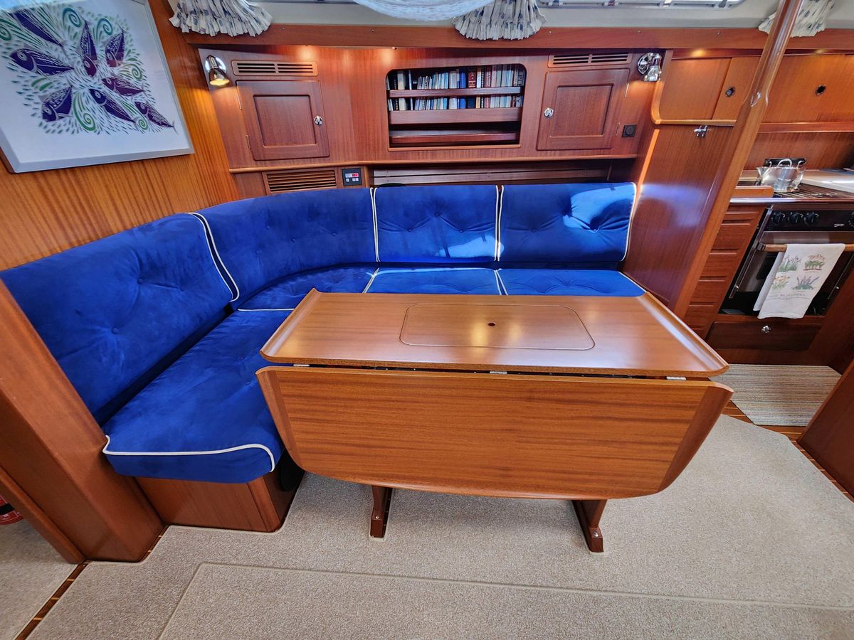 2006 Hallberg-Rassy 49 