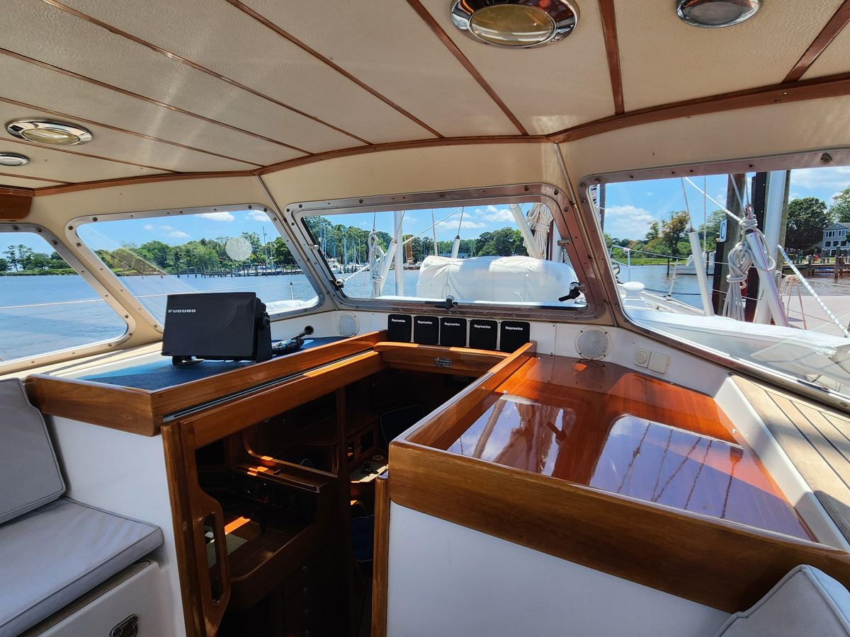 2006 Hallberg-Rassy 49 