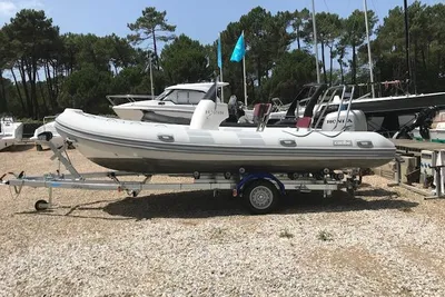 2010 Caribe Avantage 610