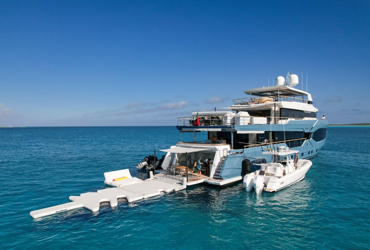 2022 Numarine 121 