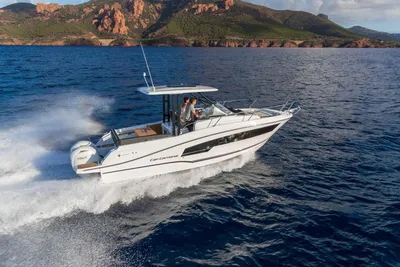 2025 Jeanneau Cap Camarat 9.0 WA Serie 2