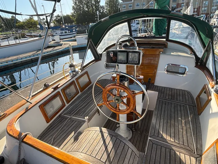 Emerald Star Yacht Photos Pics 