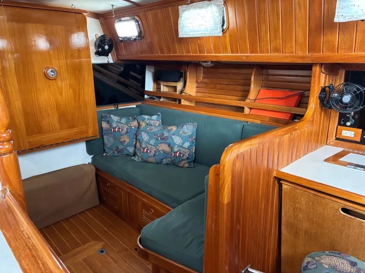 Emerald Star Yacht Photos Pics 