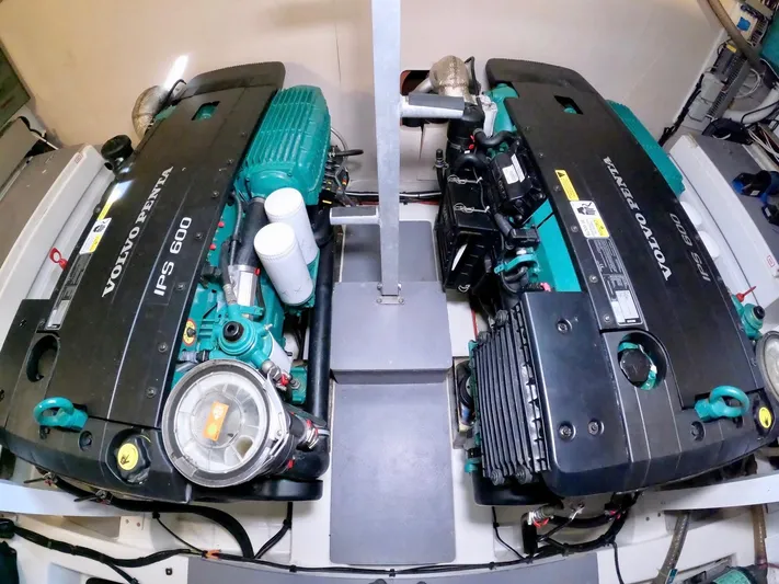  Yacht Photos Pics Twin Volvo Penta IPS 600 engines in a 2019 Prestige 520 yacht.