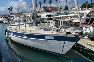 Hallberg-Rassy 352