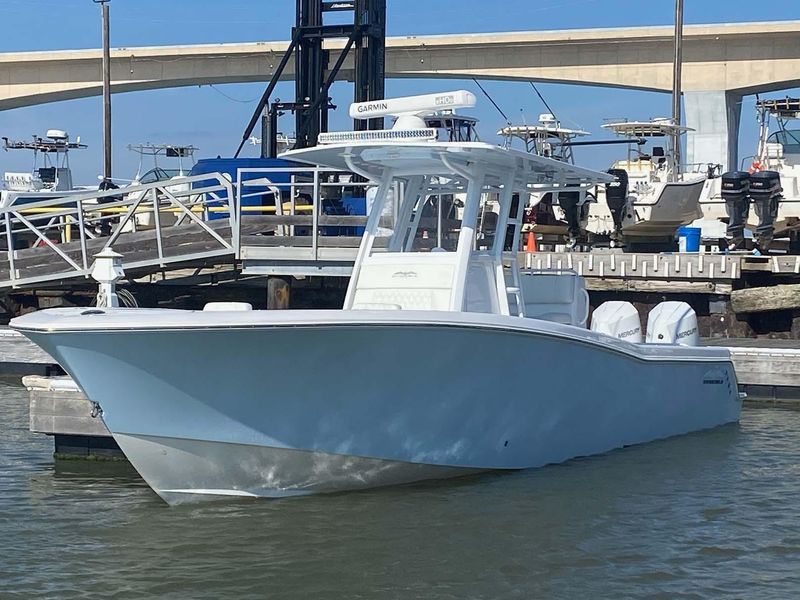 2021 Invincible 33 Open Fisherman