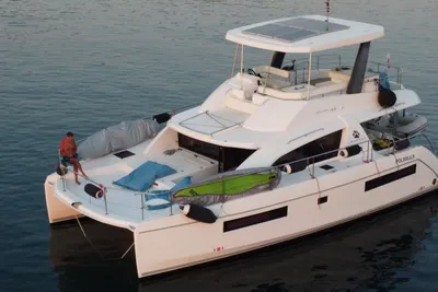 2019 Custom Léopard 43PC
