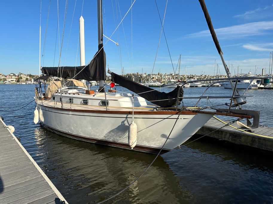 1979 Cape Dory 36 Cutter for sale YachtWorld