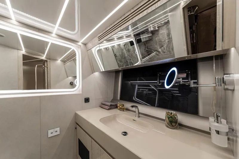 Gioia Del Mare Yacht Photos Pics 