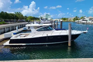 2003 Tiara Yachts 3800 Open