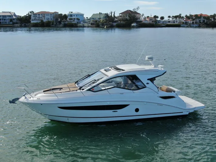 Tin Cup Chalice Yacht Photos Pics 
