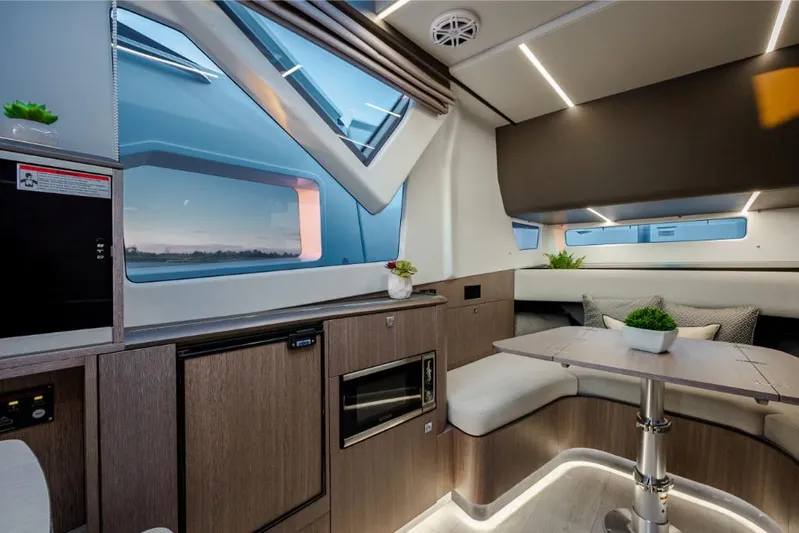 Trauma Free Yacht Photos Pics 2023-Galeon-375-GTO-MarineMax