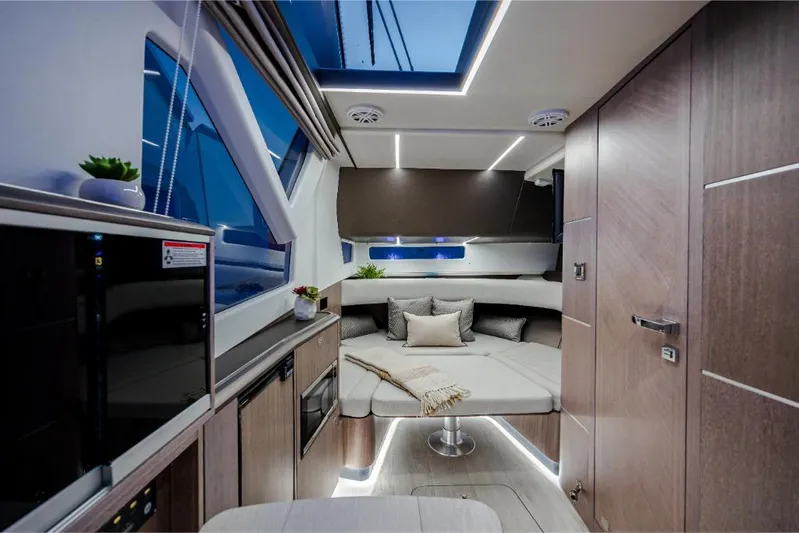 Trauma Free Yacht Photos Pics 2023-Galeon-375-GTO-MarineMax