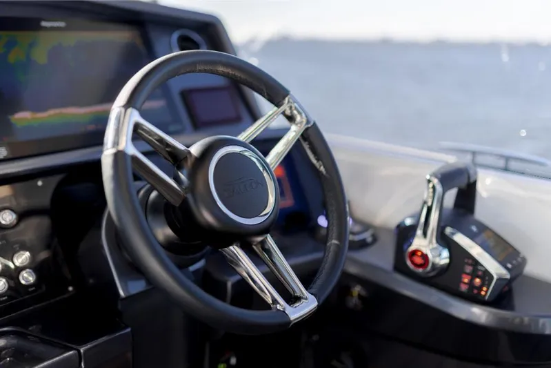 Trauma Free Yacht Photos Pics 2023-Galeon-375-GTO-MarineMax