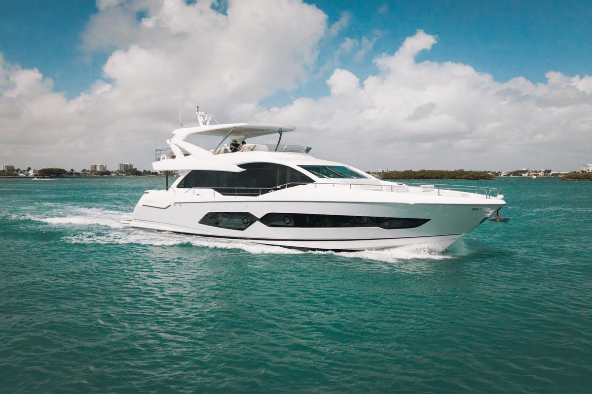 2019 Sunseeker 76 