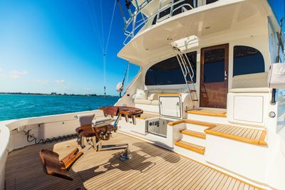 Yacht