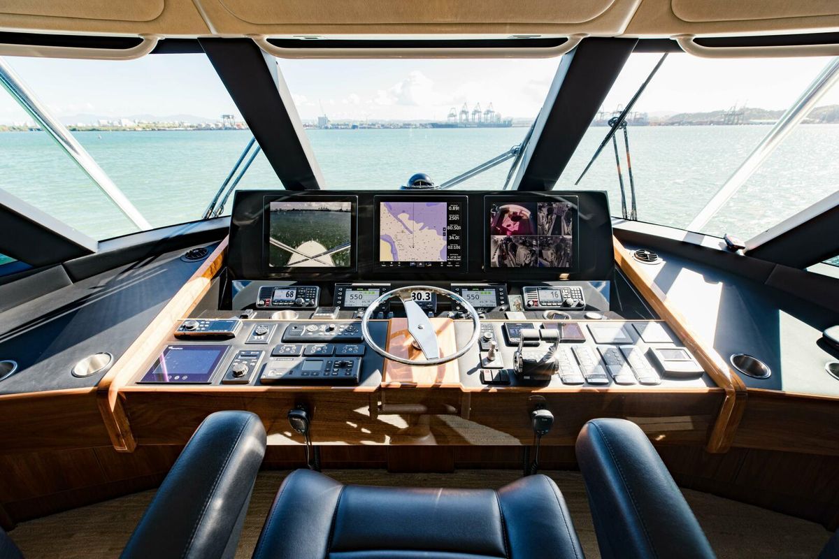 2020 Viking 72 