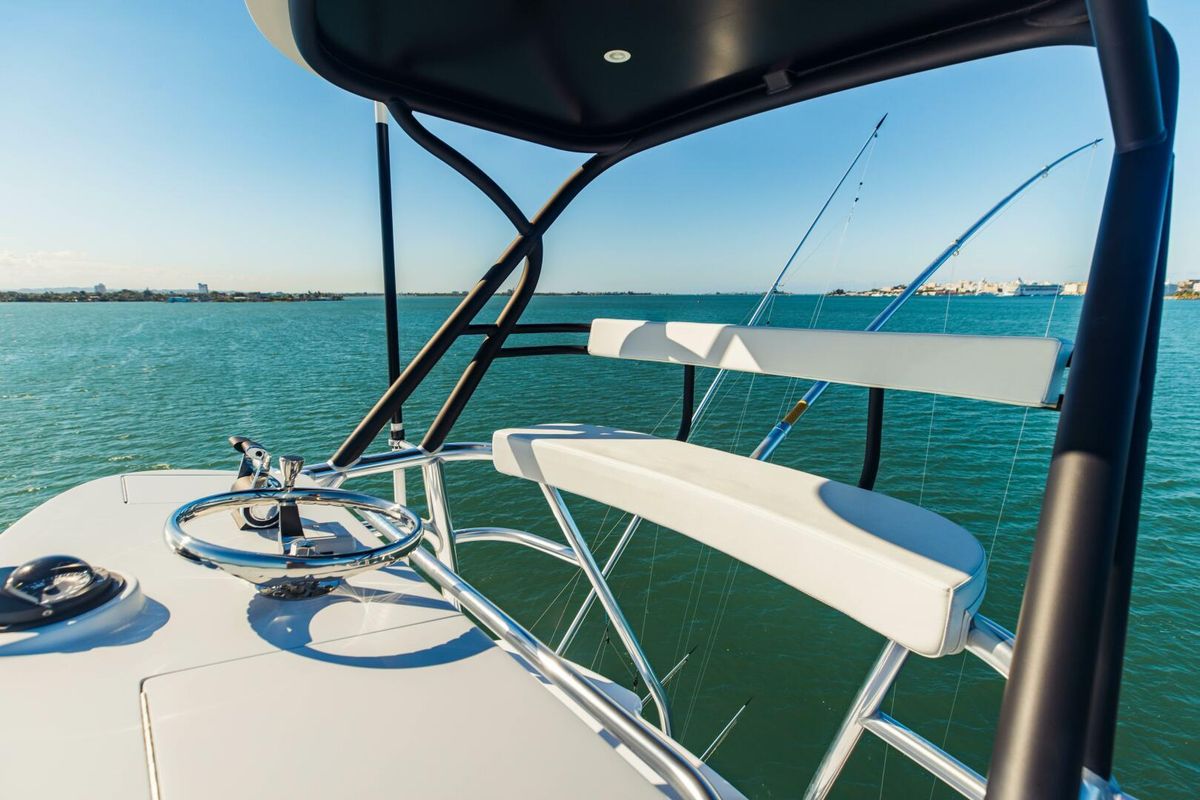 2020 Viking 72 