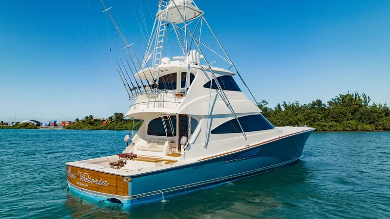 Sari Victoria Yacht Photos Pics 