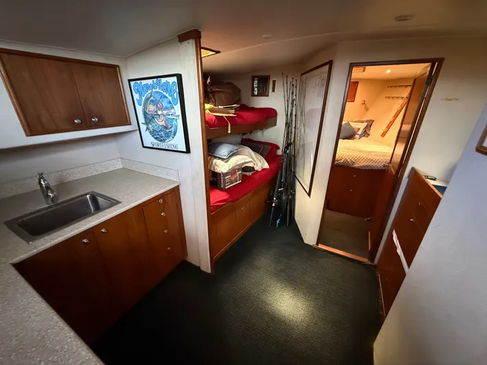 March Hare Yacht Photos Pics 