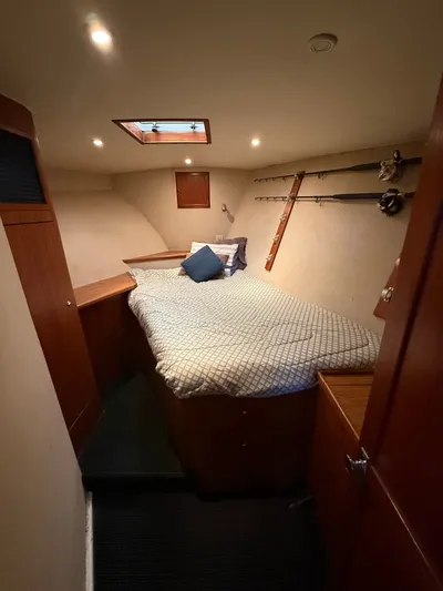 March Hare Yacht Photos Pics 