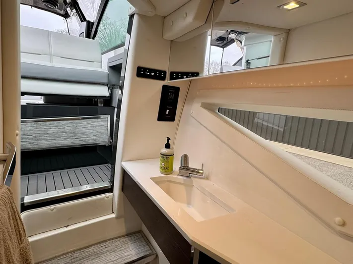 Marlin Yacht Photos Pics 