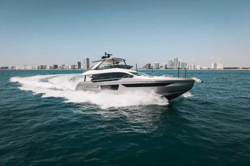  Yacht Photos Pics 
