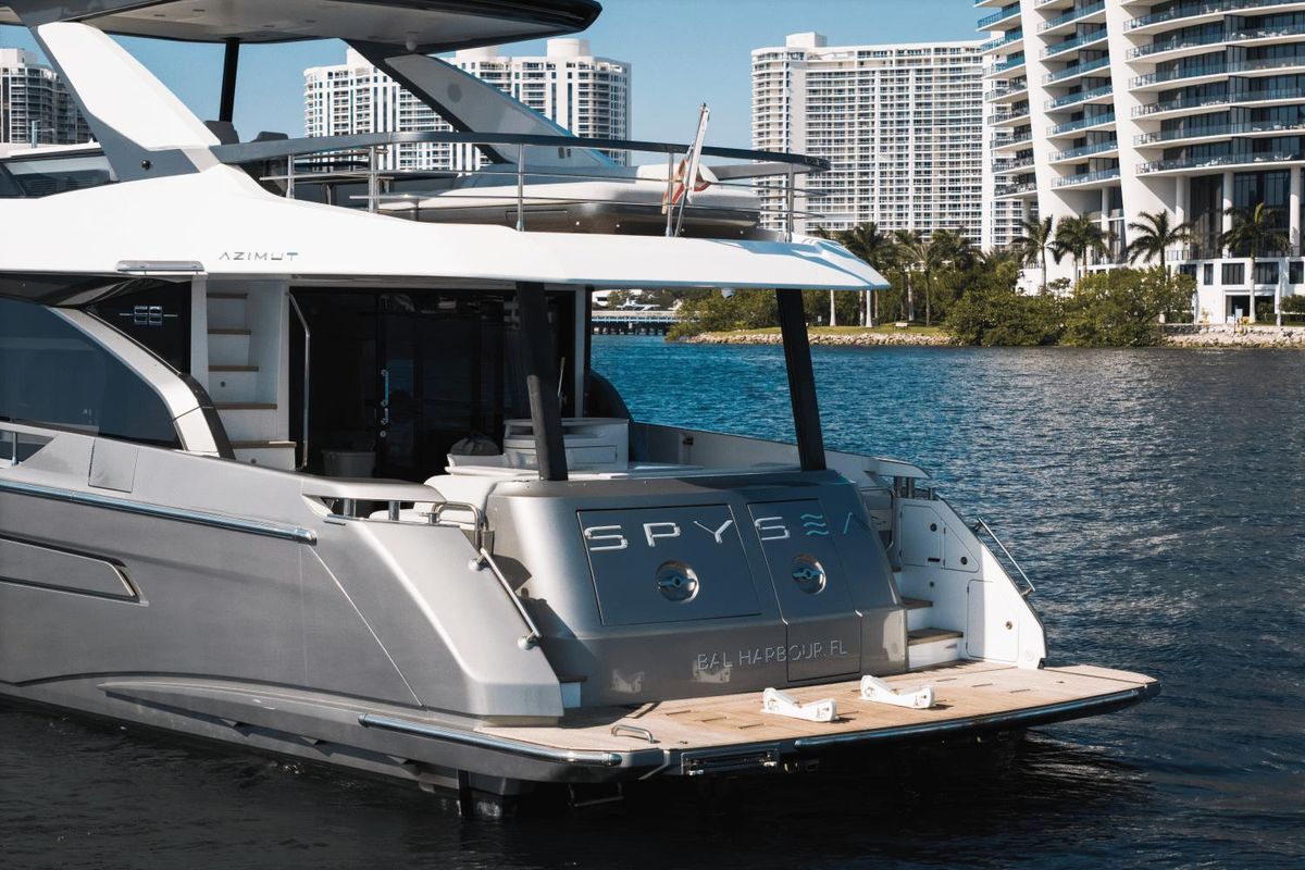 2023 Azimut 68 