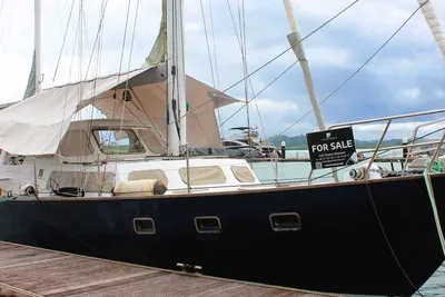 2002 Custom Cognac Windstar 54 GRP