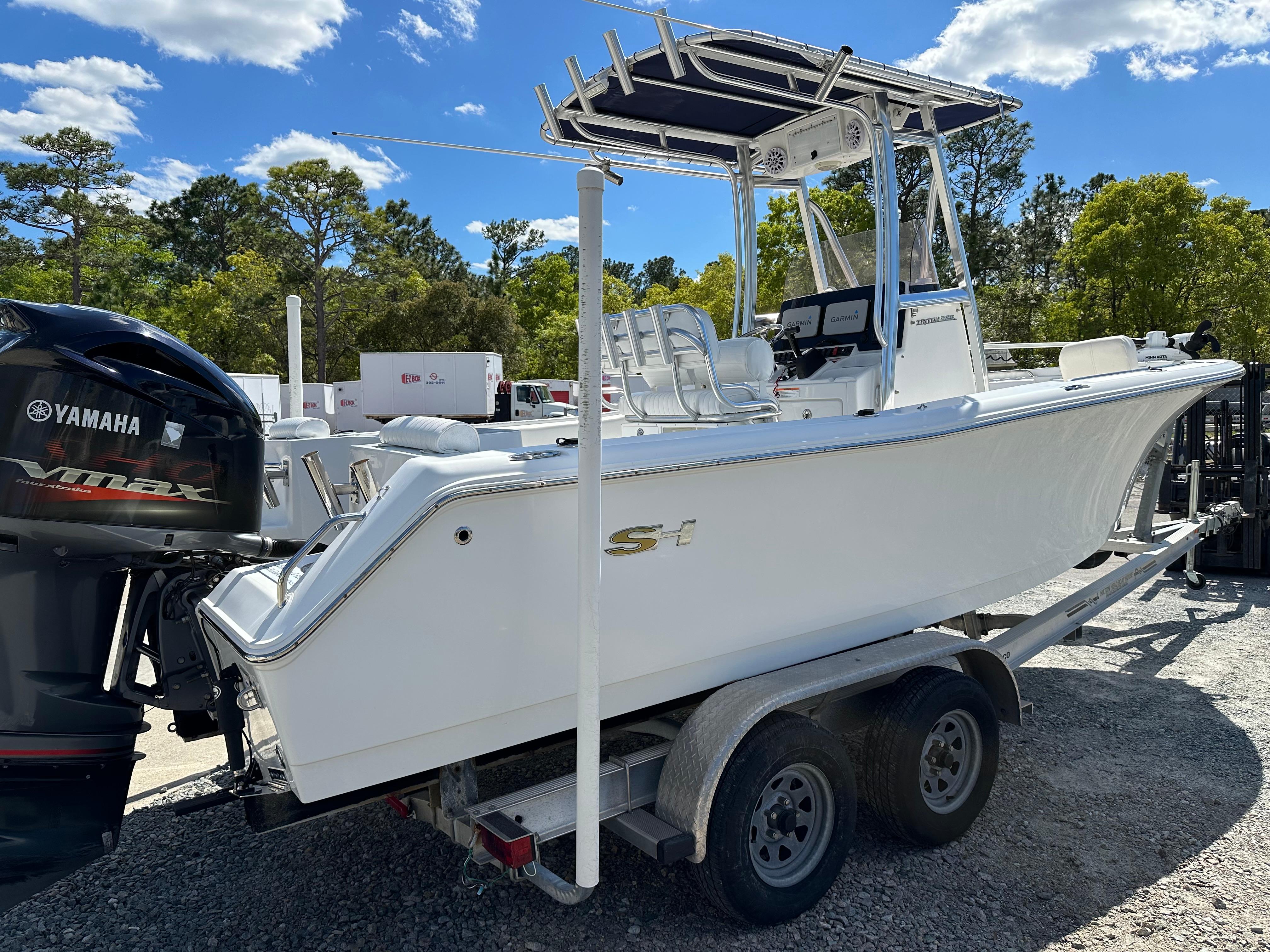 2017 Sea Hunt Triton 225 Saltwater Fishing for sale - YachtWorld