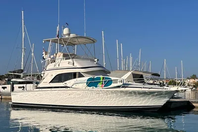 2000 Bertram 36 sf