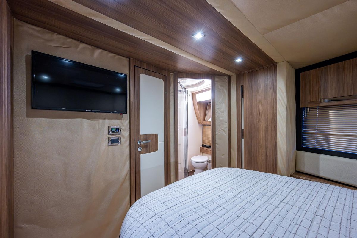 2014 Azimut 55 