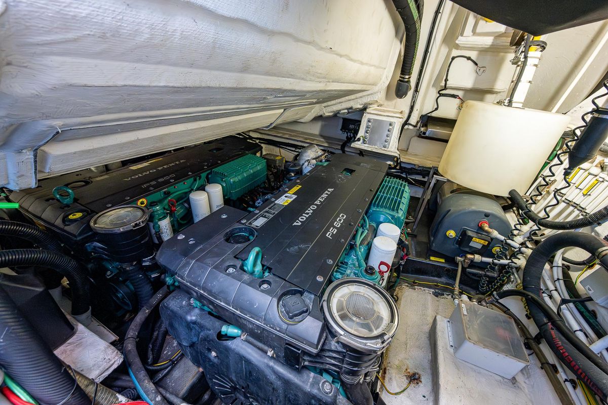 2014 Azimut 55 