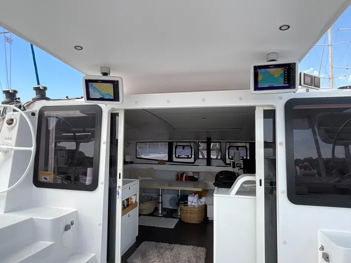 Horizon Now Yacht Photos Pics 