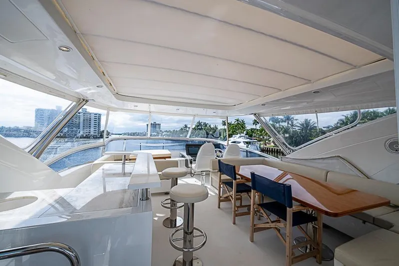 Lucky 7 Yacht Photos Pics Luxurious 2017 Azimut 80 yacht interior with elegant seating and panoramic views.