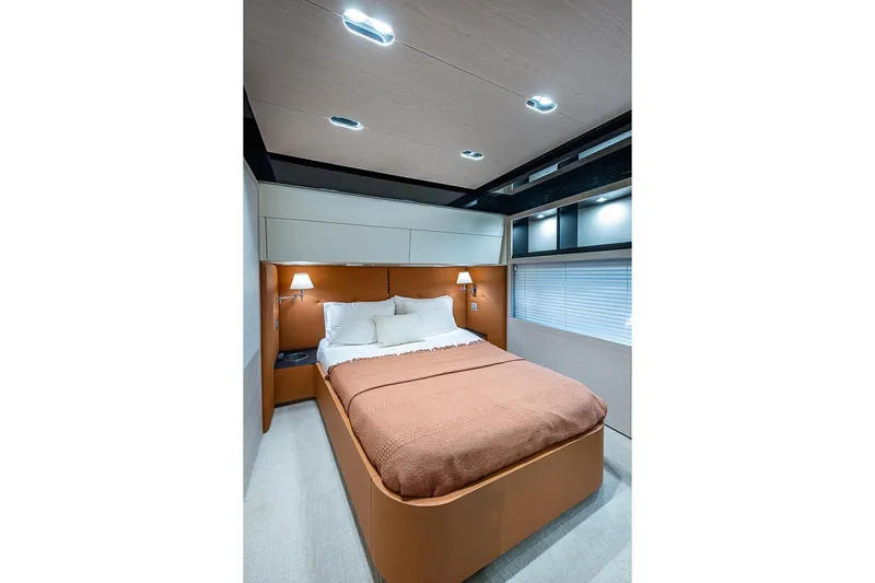 Lucky 7 Yacht Photos Pics Luxurious bedroom interior of 2017 Azimut 80 yacht with modern design and cozy bedding.