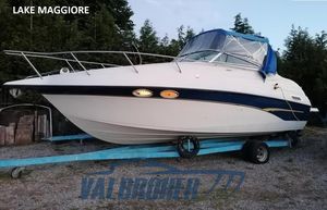 1999 Crownline 268 CR