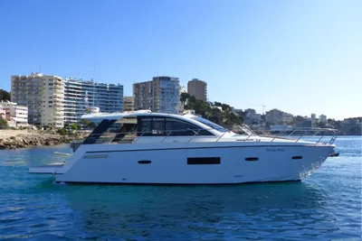 2012 Sealine SC42