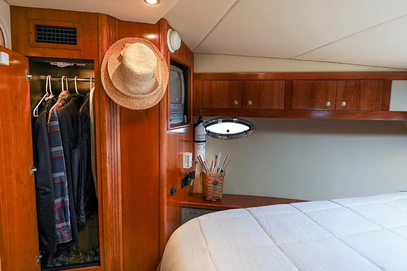 Helene IV Yacht Photos Pics 