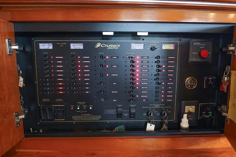 Helene IV Yacht Photos Pics 